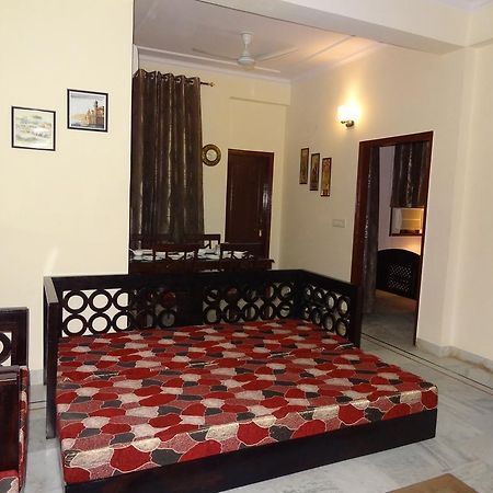 Tulsian Guest House & Apartments Jaipur Phòng bức ảnh